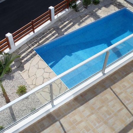 Modern Villa, 4 Bedrooms, Private Pool, Close To Coral Bay Strip 佩亚 外观 照片