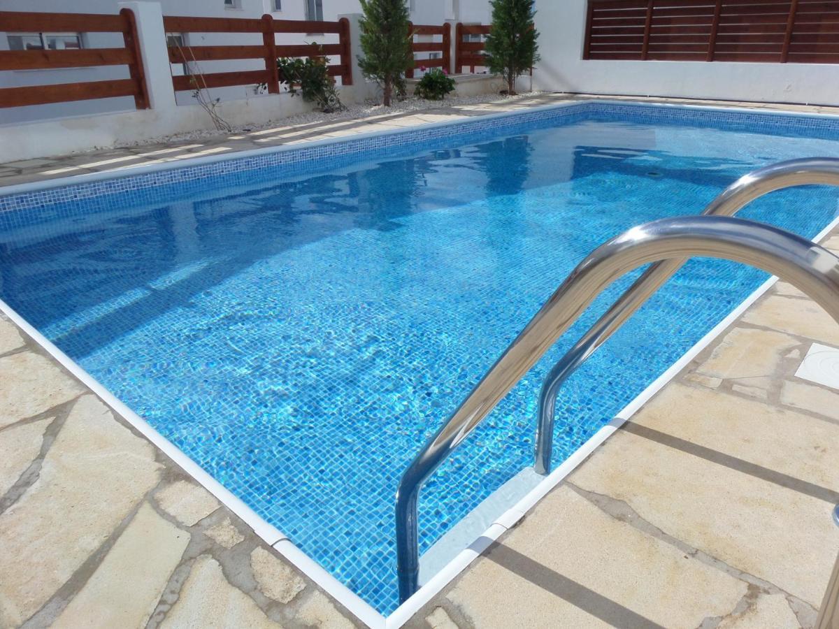 Modern Villa, 4 Bedrooms, Private Pool, Close To Coral Bay Strip 佩亚 外观 照片