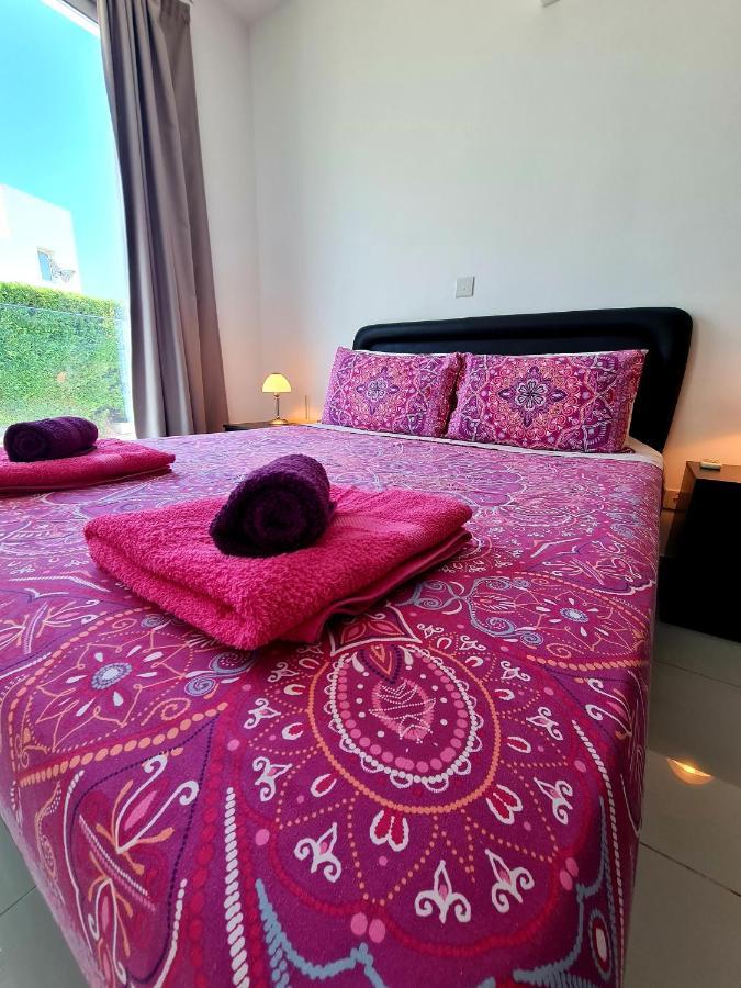 Modern Villa, 4 Bedrooms, Private Pool, Close To Coral Bay Strip 佩亚 外观 照片