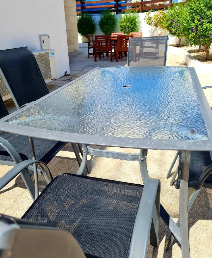Modern Villa, 4 Bedrooms, Private Pool, Close To Coral Bay Strip 佩亚 外观 照片