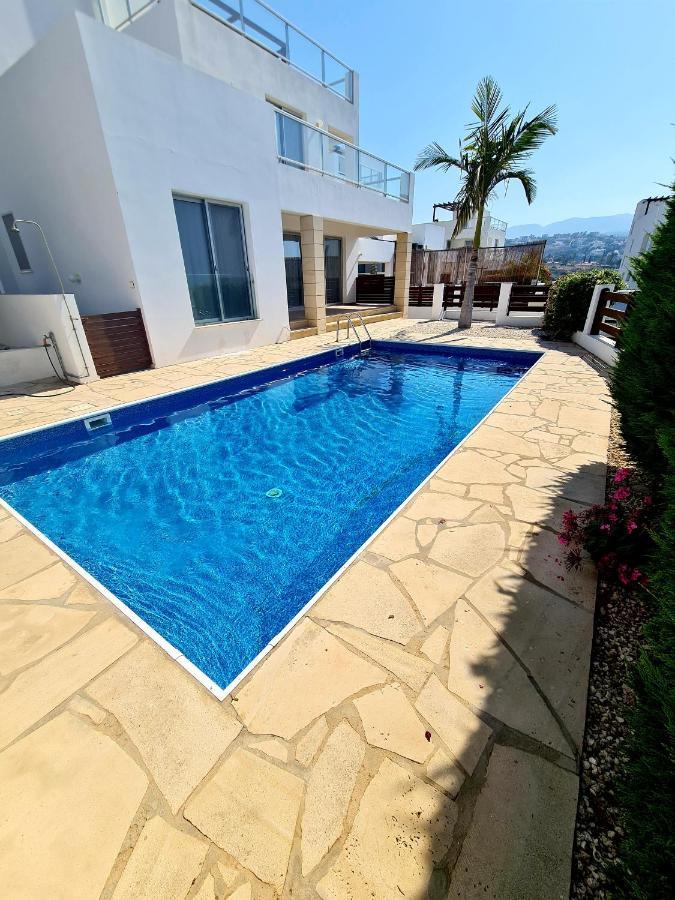Modern Villa, 4 Bedrooms, Private Pool, Close To Coral Bay Strip 佩亚 外观 照片